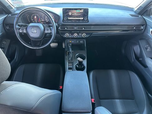 Used 2023 Honda Civic Sport image 11