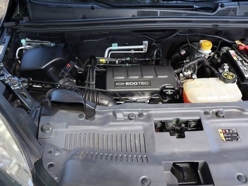 Used 2016 Chevrolet Trax LT w/ LT Convenience Package image 37