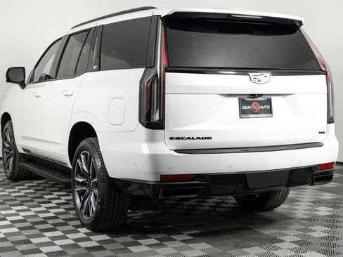 Used 2021 Cadillac Escalade Sport image 5