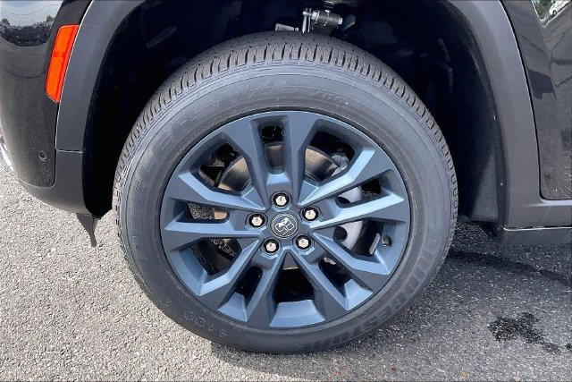 New 2026 Jeep Grand Cherokee Limited AWD/4WD image 12
