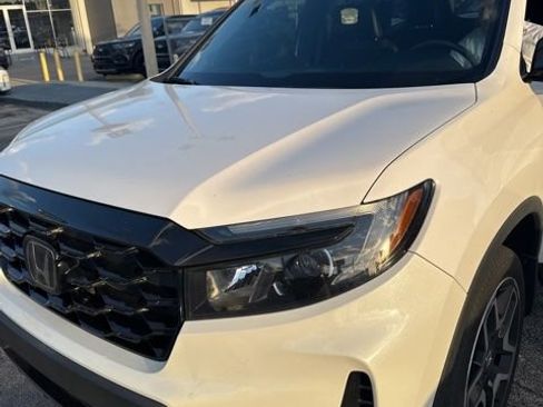 Used 2023 Honda Passport Elite image 1