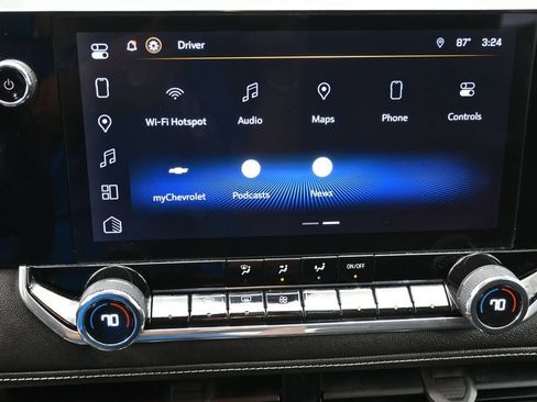Used 2024 Chevrolet Colorado LT w/ LT Convenience Package AWD/4WD image 23