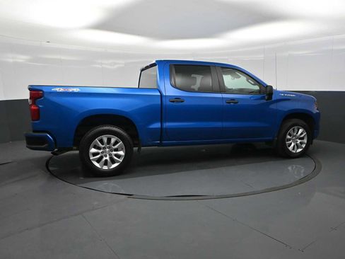 Used 2022 Chevrolet Silverado 1500 Custom AWD/4WD image 9