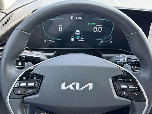 Certified 2023 Kia Niro EX w/ EX Cold Weather Package FWD image 20