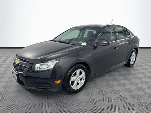 Used 2014 Chevrolet Cruze LT FWD image 3