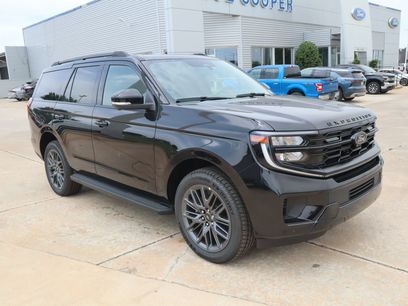 New 2026 Ford Expedition Platinum w/ Stealth Appearance Package