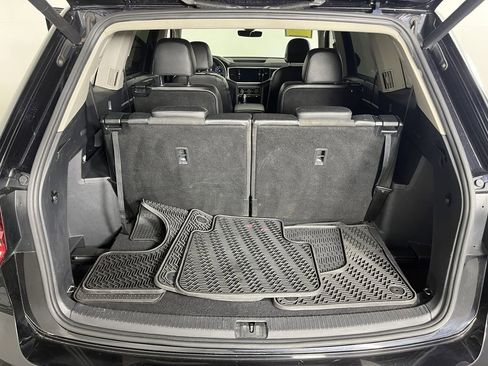 Used 2019 Volkswagen Atlas SEL Premium image 20