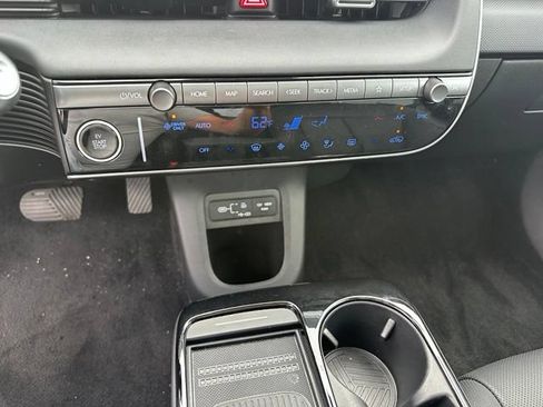 Used 2025 Hyundai Ioniq 5 Limited AWD/4WD image 23