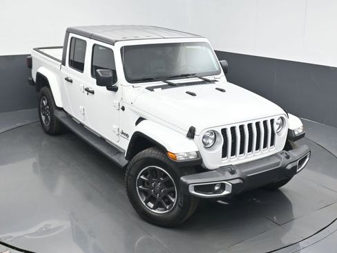 Certified 2021 Jeep Gladiator Overland w/ Popular Equipment Package image 35