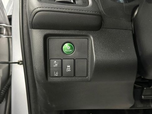 Used 2019 Honda HR-V EX image 27