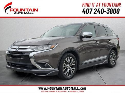 Used 2016 Mitsubishi Outlander GT AWD/4WD image 1
