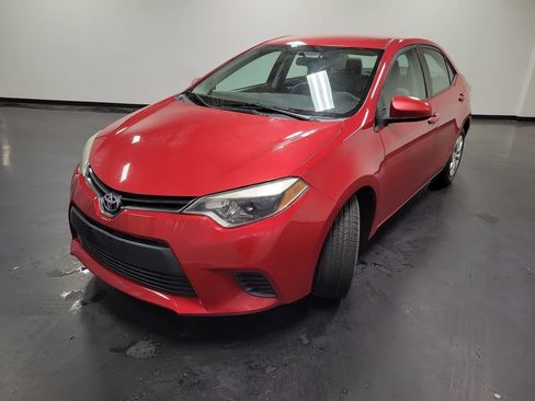 Used 2016 Toyota Corolla LE FWD image 4