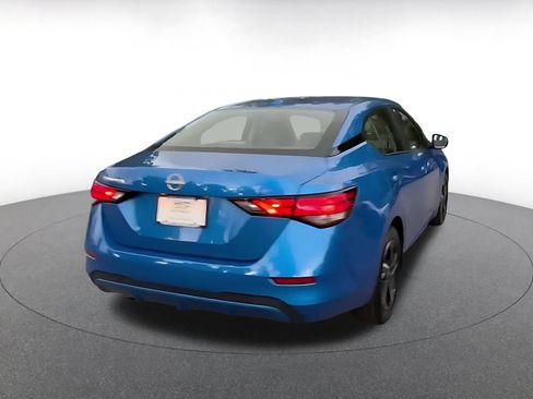 Used 2025 Nissan Sentra SV FWD image 14
