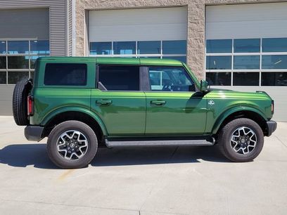 Certified 2025 Ford Bronco Outer Banks