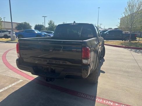 Used 2023 Toyota Tacoma SR5 w/ Technology Package AWD/4WD image 4