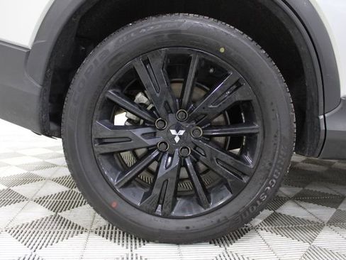 Used 2023 Mitsubishi Eclipse Cross LE image 42