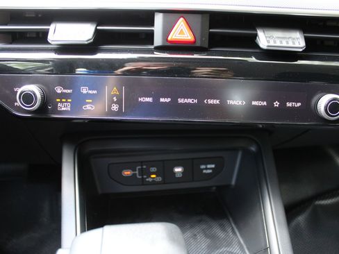 New 2026 Kia K5 LXS FWD image 36