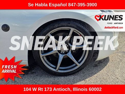 Used 2014 Nissan 370Z Touring RWD image 11