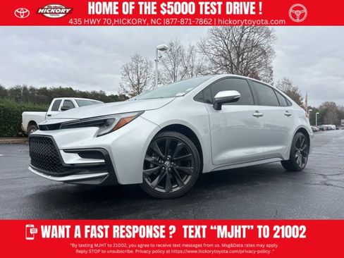 Used 2024 Toyota Corolla SE image 1