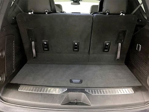 Used 2023 Chevrolet Tahoe Z71 image 37