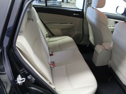 Used 2014 Subaru Impreza 2.0i Sport Premium image 24