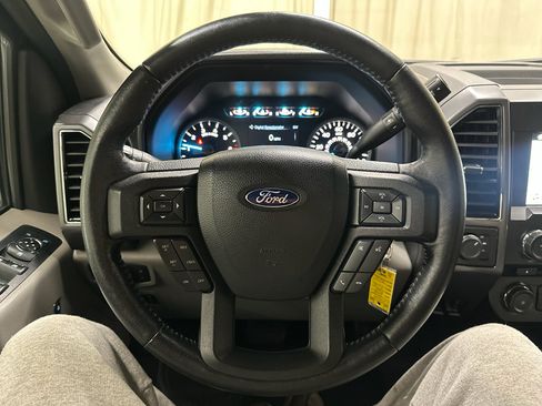 Used 2018 Ford F150 XLT w/ Equipment Group 302A Luxury image 30