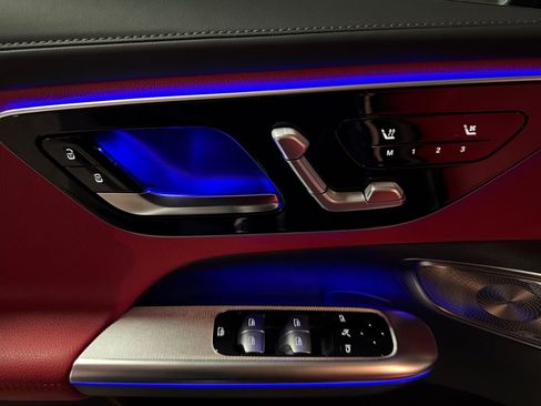 New 2026 Mercedes-Benz GLC 300 image 10