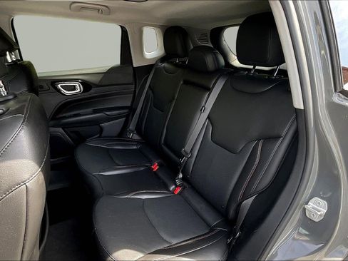 Used 2022 Jeep Compass Trailhawk w/ Trailhawk Elite Group AWD/4WD image 22