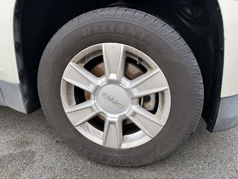 Used 2013 GMC Terrain SLT w/ LPO, Chrome Package image 13