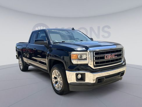 Used 2015 GMC Sierra 1500 SLE w/ SLE Value Package AWD/4WD image 18