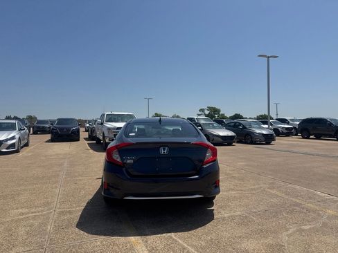 Used 2020 Honda Civic EX image 17