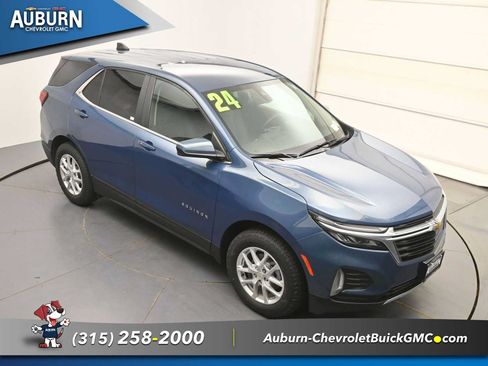 Used 2024 Chevrolet Equinox LT AWD/4WD image 27