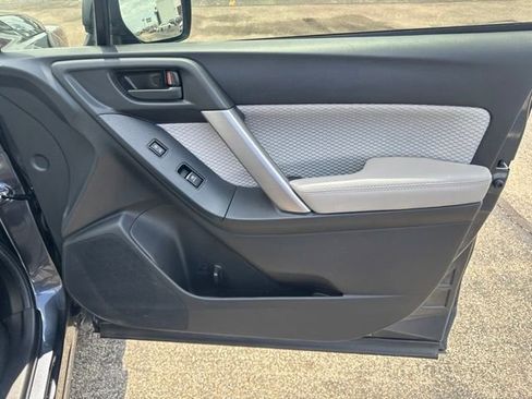 Used 2018 Subaru Forester 2.5i w/ Alloy Wheel Package AWD/4WD image 14