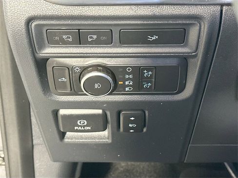 Used 2022 Ford F150 Lariat w/ Equipment Group 502A High image 26