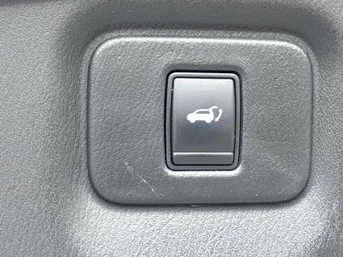 Used 2019 INFINITI QX60 Luxe w/ Sensory Package image 17