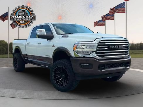 Used 2024 RAM 2500 Limited w/ Towing Technology Group AWD/4WD image 5