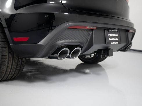 New 2026 Porsche Macan Turbo image 42