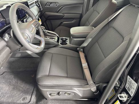 New 2026 GMC Canyon Elevation w/ Convenience Package image 7