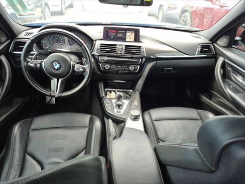 Used 2018 BMW M3 RWD image 13