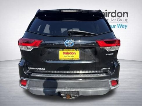 Used 2018 Toyota Highlander Limited Platinum AWD/4WD image 6