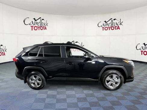 Used 2025 Toyota RAV4 LE image 8