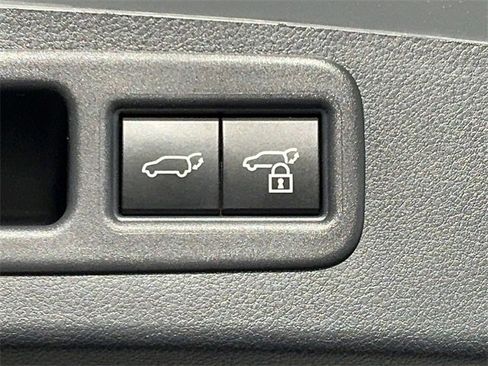 Used 2023 Lexus RX 350h image 17