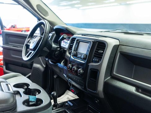 Used 2014 RAM 2500 Tradesman w/ Chrome Appearance Group AWD/4WD image 15