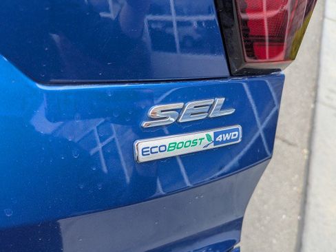 Used 2019 Ford Escape SEL image 25