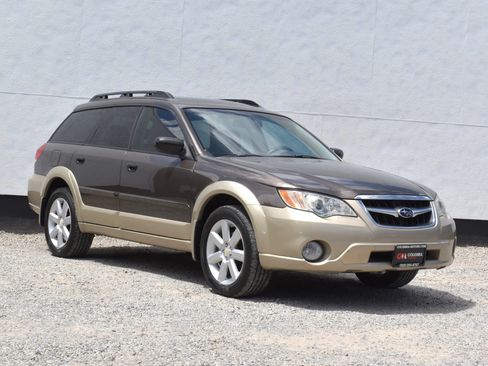Used 2008 Subaru Outback 2.5i L.L. Bean AWD/4WD image 29
