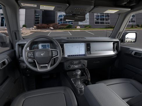 New 2025 Ford Bronco Badlands AWD/4WD image 9