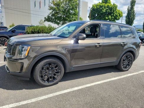 Used 2022 Kia Telluride EX w/ EX Premium Package AWD/4WD image 1