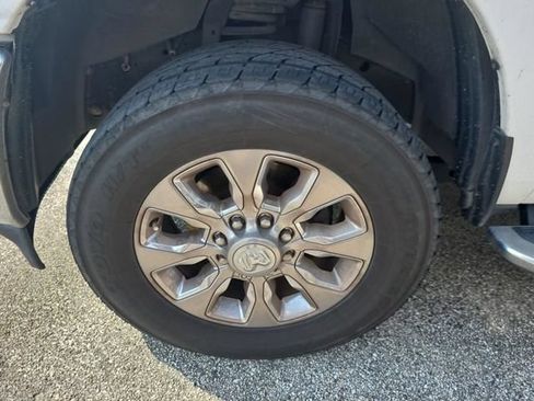 Used 2022 RAM 2500 Big Horn AWD/4WD image 6