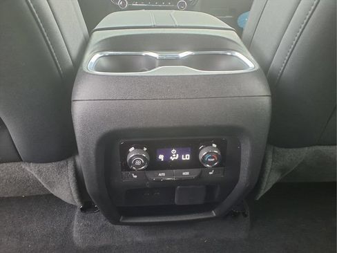 Certified 2026 Chevrolet Traverse RS w/ LPO, Floor Liner Package AWD/4WD image 18