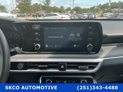 Used 2024 Kia K5 LXS FWD image 16